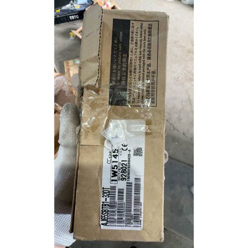 询价下单AJ65SBTB1-32DT1 三凌 PLC模块 可开发票
