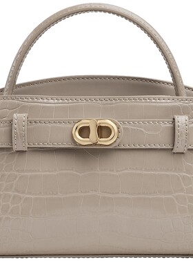 鳄鱼纹手提凯莉包CHARLES＆KEITH