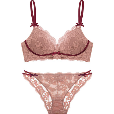 【胡可推荐】好奇蜜斯无钢圈内衣女聚拢小胸显大蕾丝文胸套装