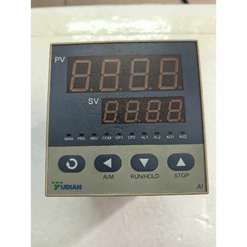询价下单YUDIAN宇电温控表，拆机一个，九成新，型号Al-704M