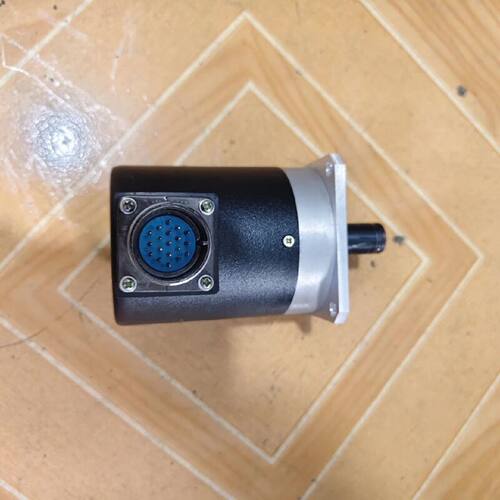要询价---编码器PIF500C24F5功能正常成色为实图维修268