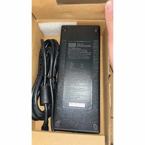 询价-明纬GST220A15-R7B3M电源适配器，15V 13.