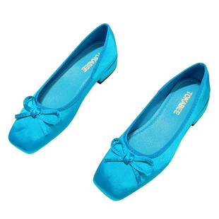 法式蝴蝶结缎面单鞋女银色2026春夏新款方头浅口粗跟配裙子小蓝鞋