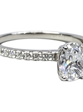 微镶椭圆1克拉钻戒银镶人工钻