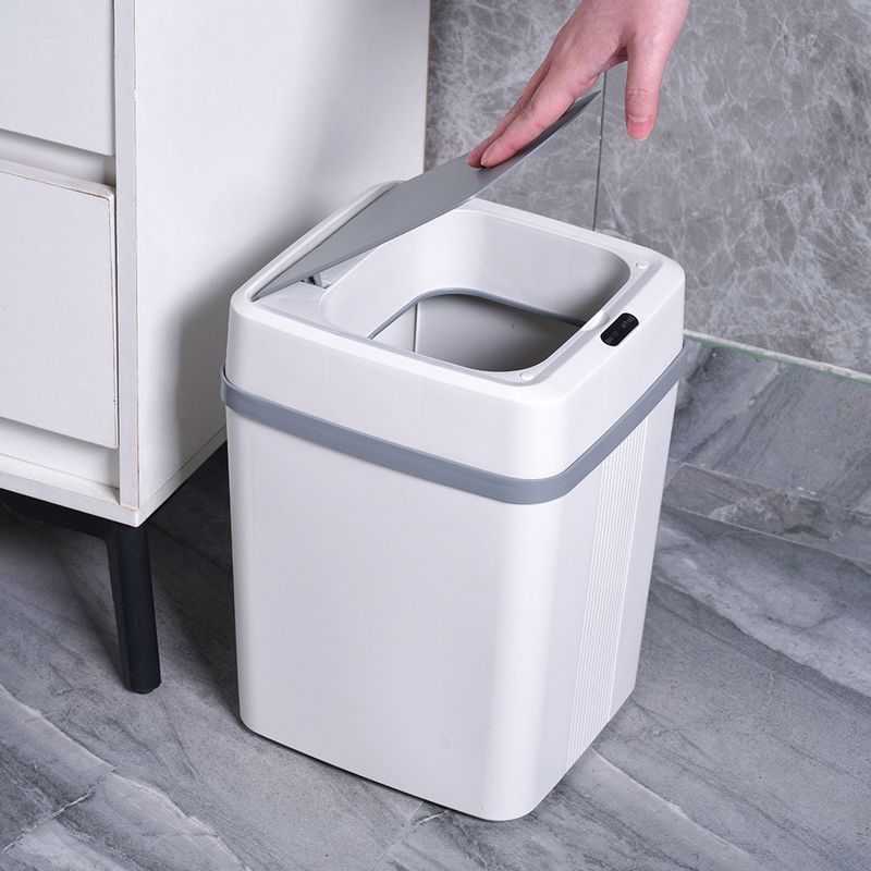 25年新款家用感应垃圾桶高级感客厅卫生间厨房大容量智能垃圾桶