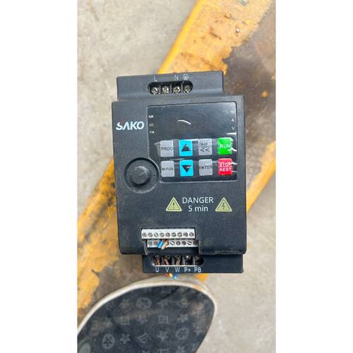 议价SAKO三科变频器SK1780-1D5G-1
