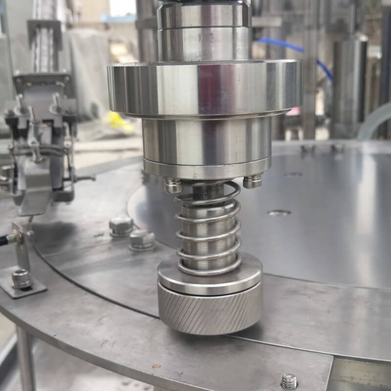 众冠定制全自动自立袋灌装旋盖机果汁泥营养米糊蘑菇大头盖包装机