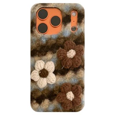 温柔条纹绒布立体花朵苹果手机壳