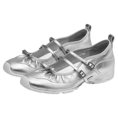 莎莎苏夏季时尚休闲运动鞋