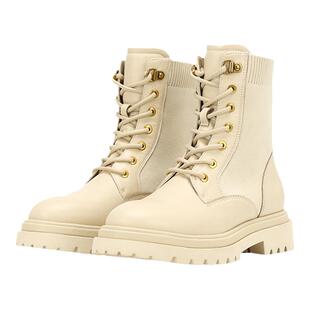 包小姐与鞋先生冬季米白色飞织绑带低跟马丁靴女243260