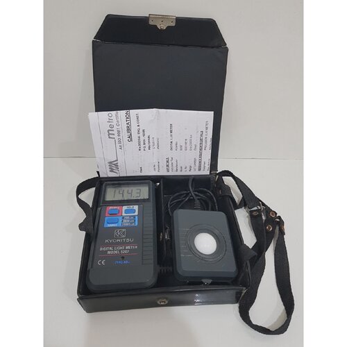 KYORITSU 5202  Digital Light Meter