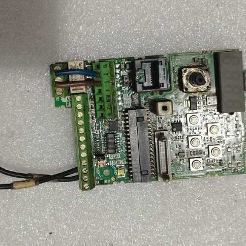E740系列变频器主板  3.7kw