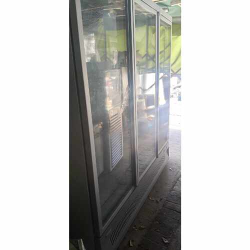 西科三门冷冻展示柜FD-BT188AH，总容积1090L，尺议价