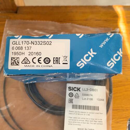 溢价-西克GLL170-N332S02传感器加西克LL3-DB01