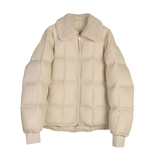 2025秋冬新款羽绒服泡芙羽绒服 90白鸭绒保暖加厚羊羔领外套女