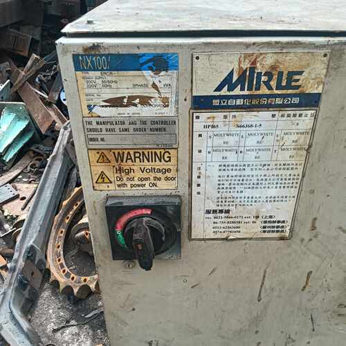 安川NX100机器人控制器