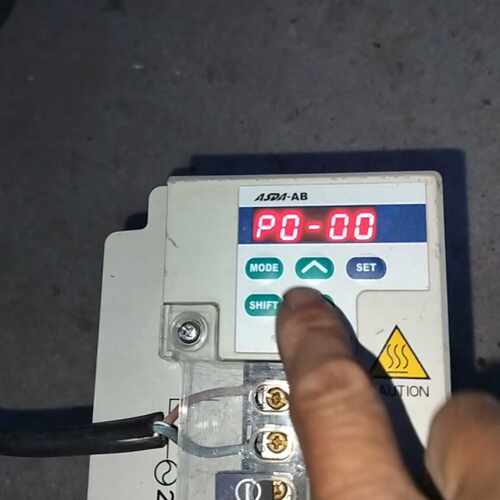 询台达3KW伺服驱动器ASD-A3023-AB，八成新，功能完