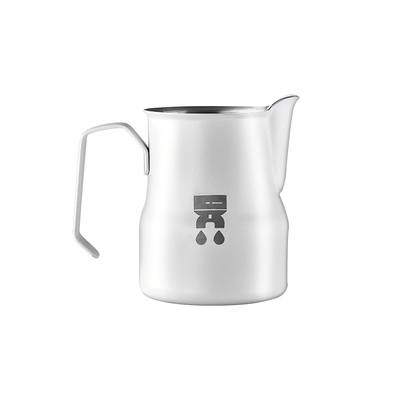 probarista咖啡拉花打奶大肚