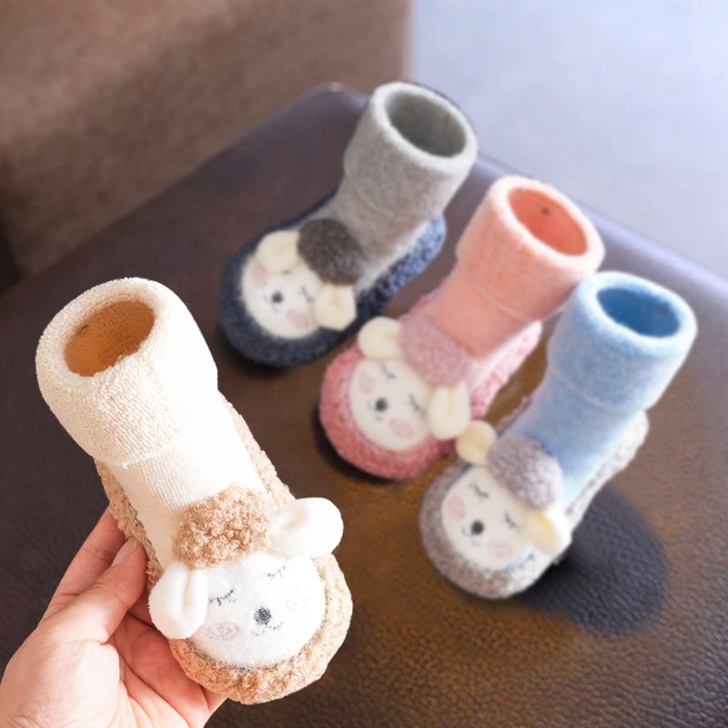 0一1岁婴儿棉鞋子秋冬季软底学步新生男女宝宝鞋袜婴幼不掉10个月