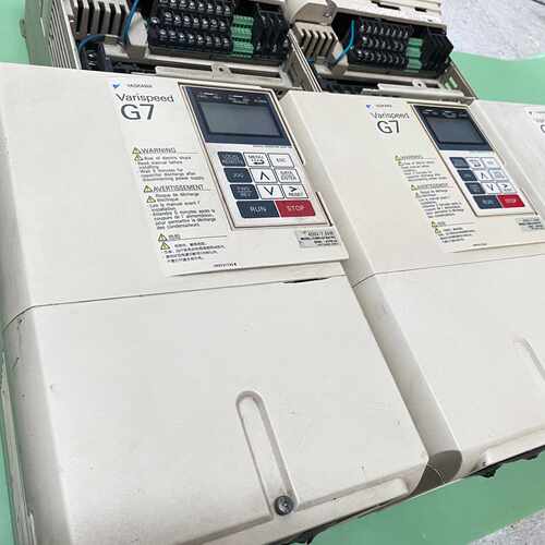 咨询后拍安川G7系列变频器CIMR-G7B47P5，原装拆机一批