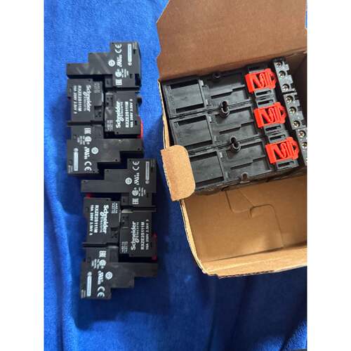 询价下单RXZE2S111M 施耐德 继电器 可开发票