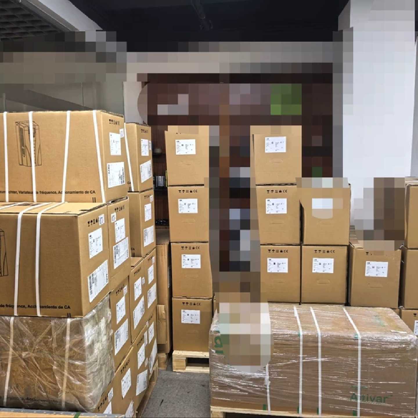 议价8EXR100.0010-00贝加莱伺服驱动器控制器全新现货，议价出售