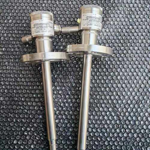 全新api传感器两条，uts-67-0233-f25-c1-