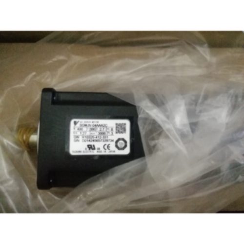 议价SGMAH-01B1A2C安川电机100w全新质保一年，