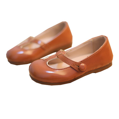 宝宝小皮鞋女1-3-5-11岁软底