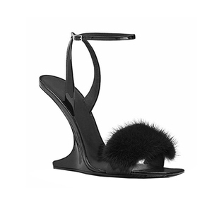 2026年新款欧美漆皮黑色异形跟高跟鞋一字带百搭真皮貂毛凉鞋女夏