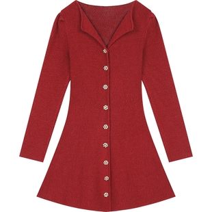 妖精的口袋千金风红色连衣裙女2025年冬季新款修身巨好看新年穿搭