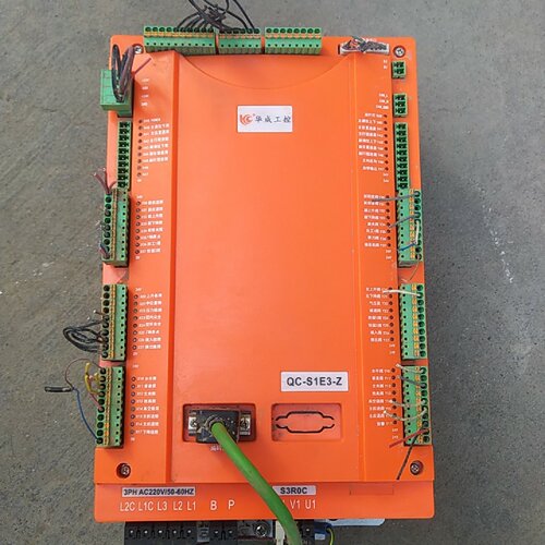议价华成工控QCS1E3Z机械手臂控制器维修