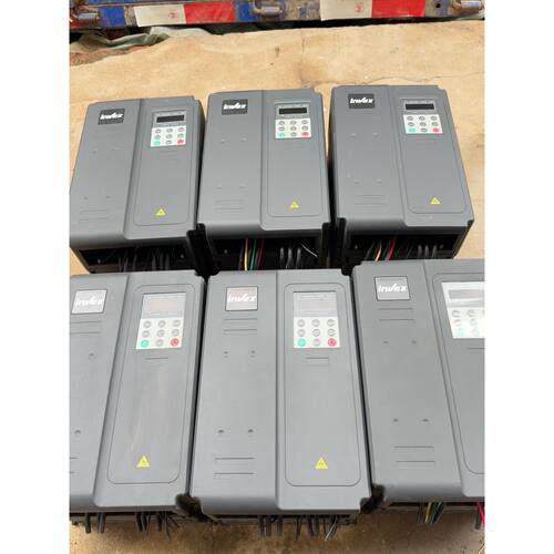 议价可维修英飞克INVEXG115R0AT4BV3.0变频器15KW三相380440V输入