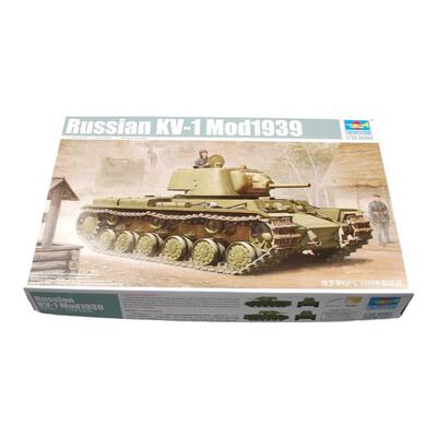 小号手KV-1坦克1/35拼装模型