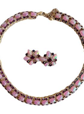 粉色满钻重工轻奢书册款项链