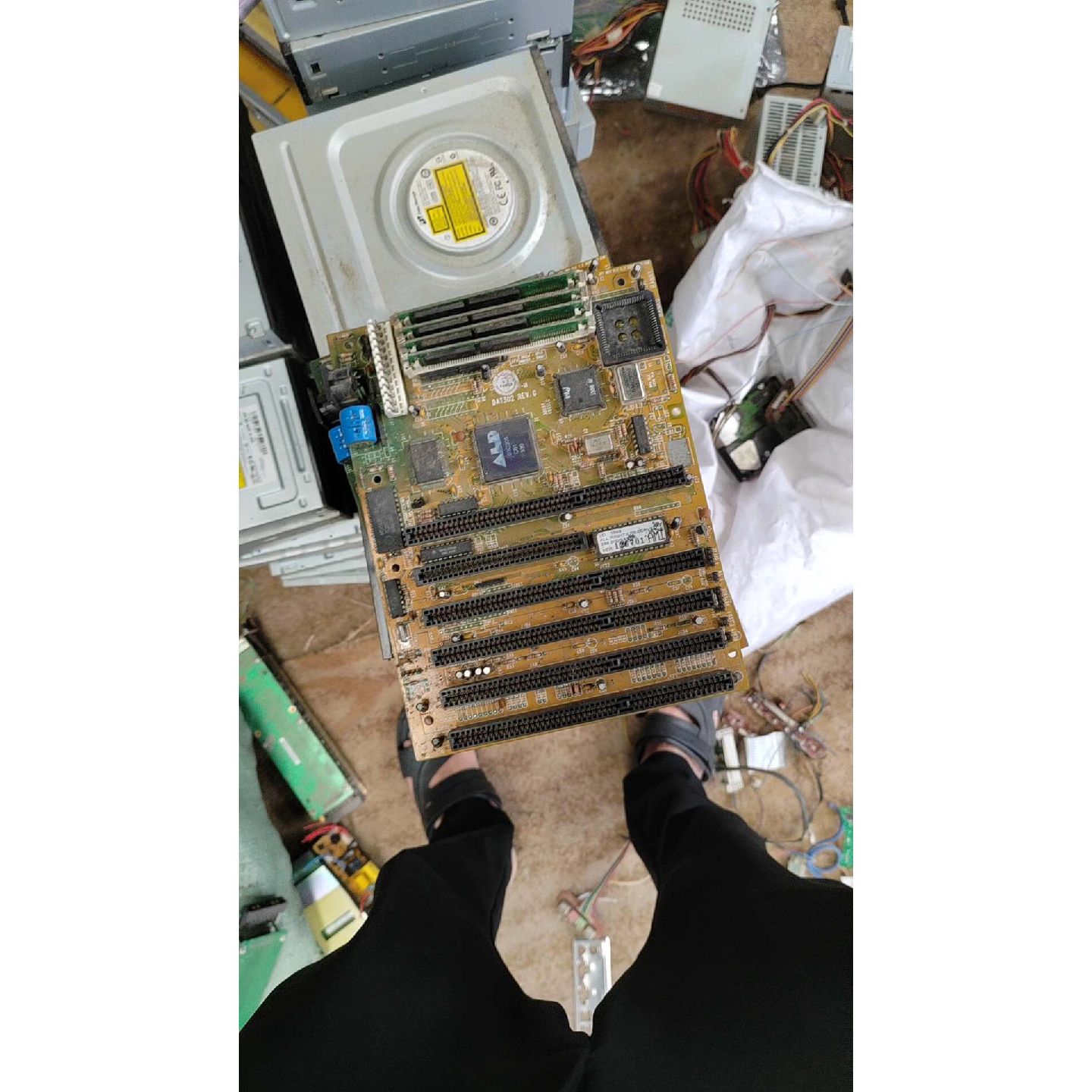 【议价-可维修】珍 386SX主板 带6个ISA槽/30线内存条/自带 /二手
