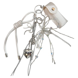 奢华高级感水晶蝴蝶结串珠白包挂饰银白色系扣白色绳带包通用挂件