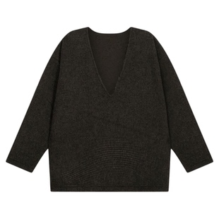 studio CLIP 毛衣女2025冬季新款长袖简约气质V领针织衫592351