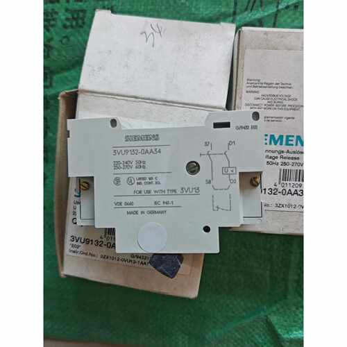 〔议价-可维修〕欠压脱扣器 型号3VU9132-0AA34