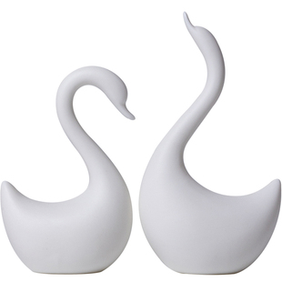 陶瓷白天鹅摆件一对新婚礼物情侣家居客厅装饰送朋友闺蜜结婚礼品