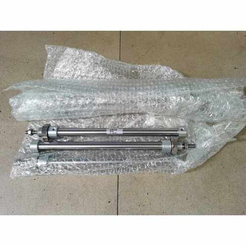 下单前咨询全新SMC气缸，型号 L-C85F12-160，功能包好，库
