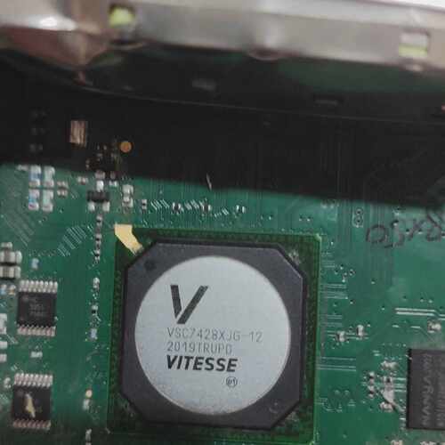 溢价-VITESSE    VSC7428XJG-12 芯片  好