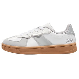 特步童鞋2026冬季新款正品中大童女童休闲板鞋儿童运动防滑德训鞋