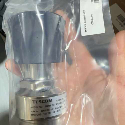 溢价-Tescom1/4 卡套调压阀，型号SG166123T-00