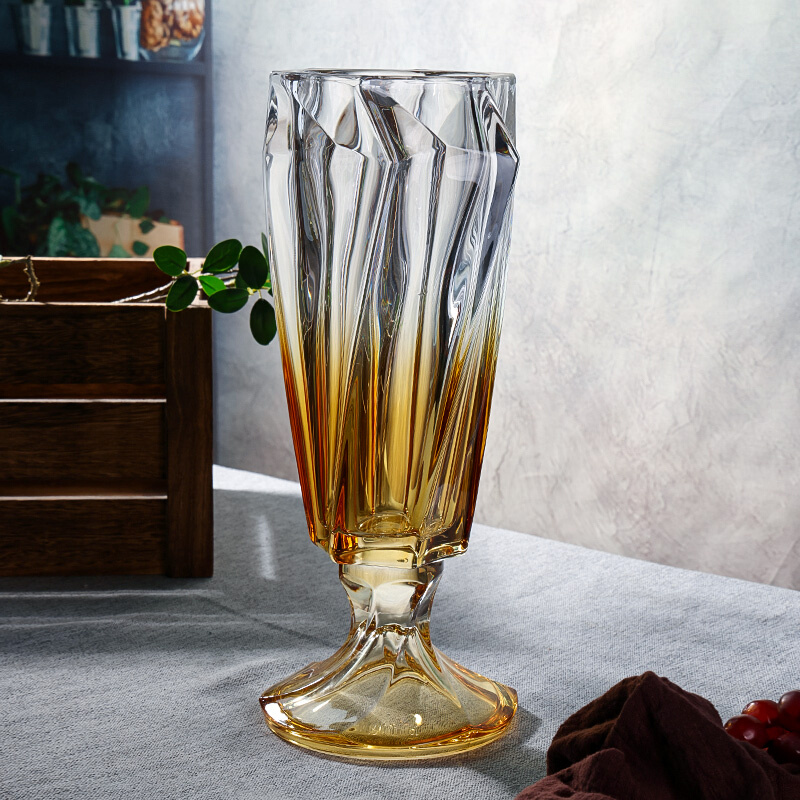 渐变色潮流高脚花瓶好看的水晶玻璃居家鲜花水养富贵竹瓶子摆件