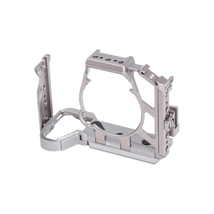 颜左 索尼a7m4/M5相机兔笼手柄sonyA7R5稳定器拓展保护框快装板