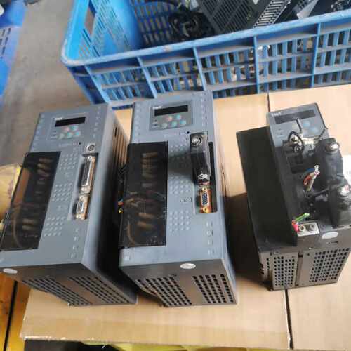 议价英威腾伺服驱动器SV-DB100-4R4-4-1R  4.4KW  380V现货实物图
