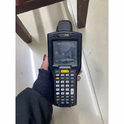 议价出一个讯宝MC32NO采集器裸机正常开机带充电底座不可维修