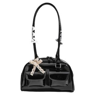 UR包包女芭蕾风蝴蝶结枕头包韩国许允真晕针姐同款保龄球包腋下包