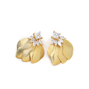 VA珠宝丨沙发里的假期 异形钻阔叶 大羽毛 耳环丨耳夹